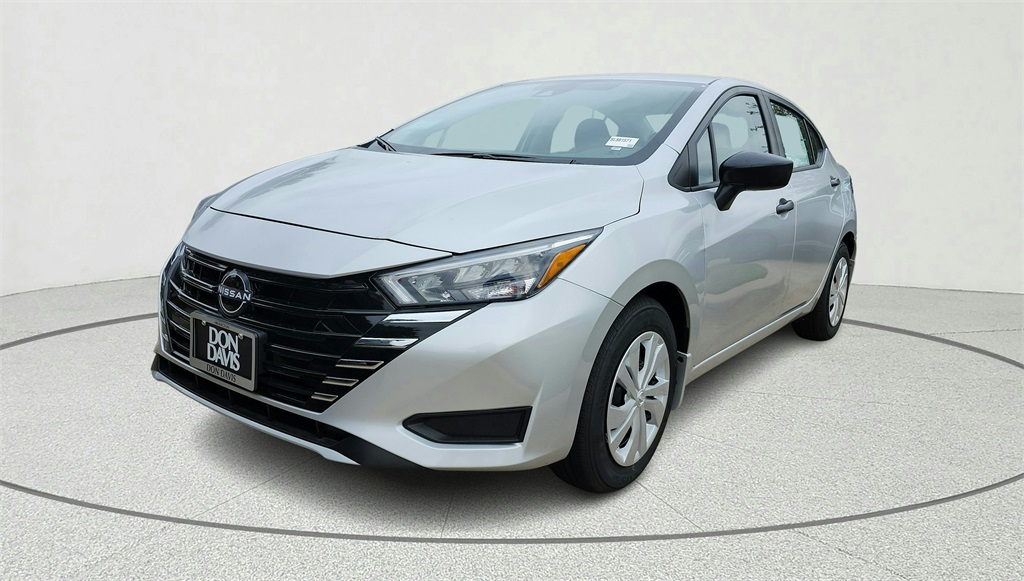 2025 Nissan Versa