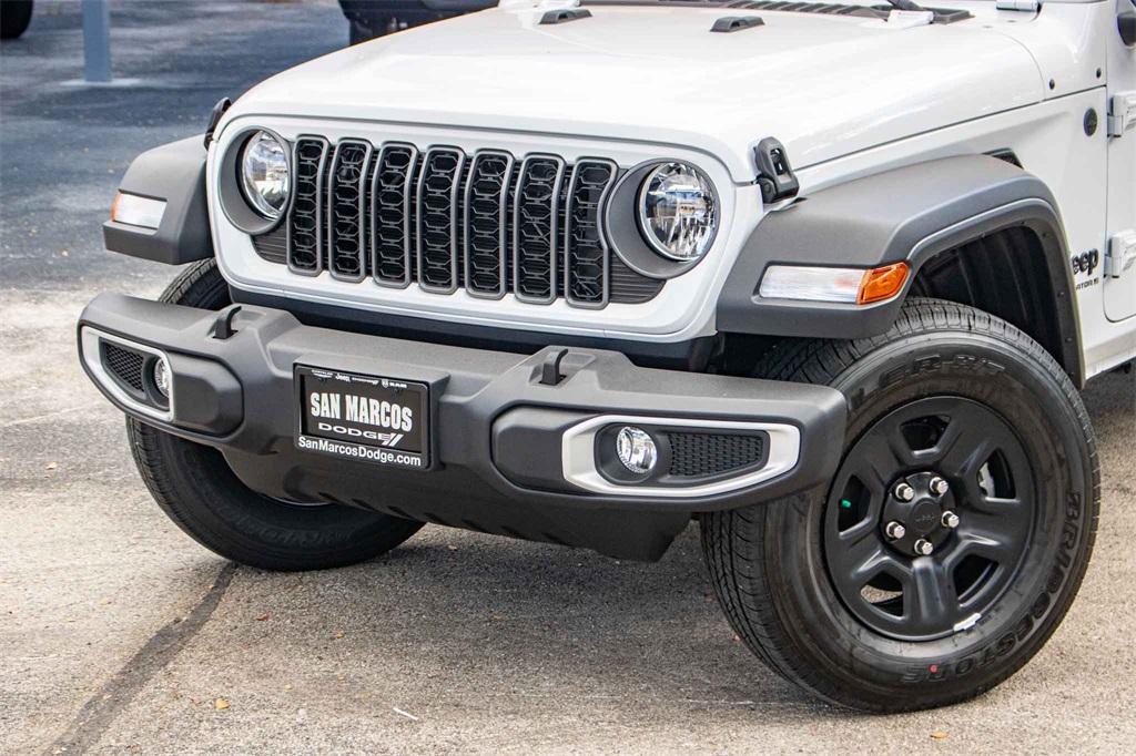 New Car 2025 Jeep Gladiator  Sport For Sale Under $40,000 In San Marcos, Texas