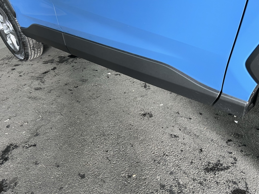 Thumbnail: 2025 Toyota RAV4 - 8