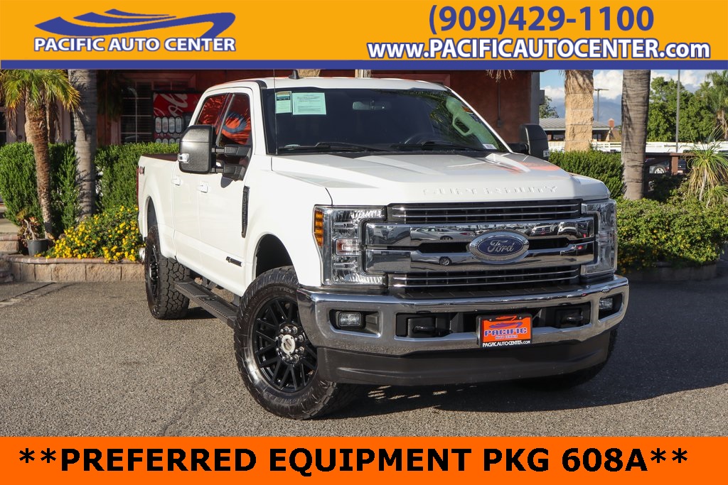2019 Ford F-250 Super Duty Lariat Crew Cab 4WD