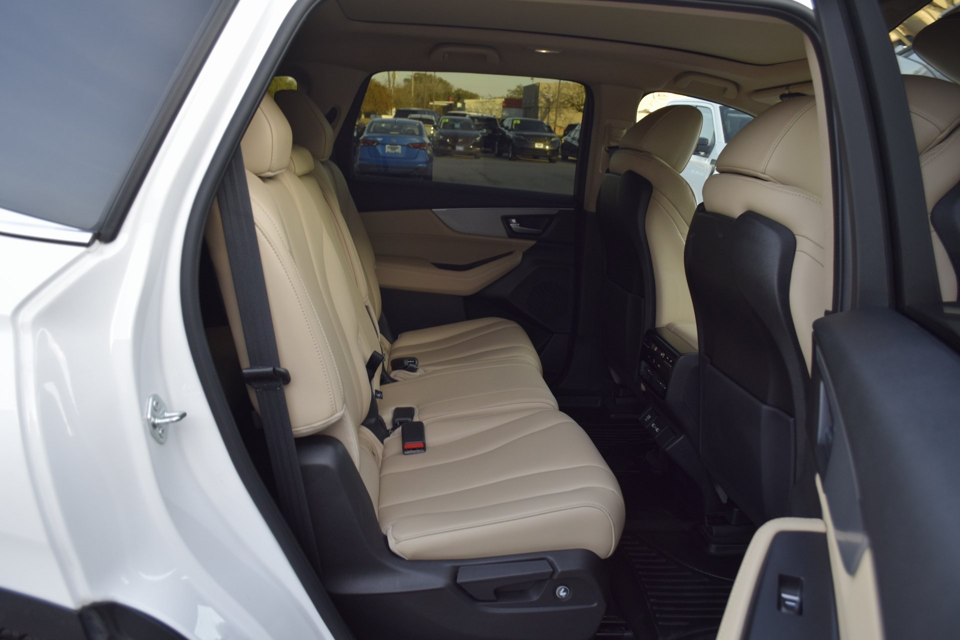 2022 Acura MDX 3.5L White at AutoSavvy Houston Southwest