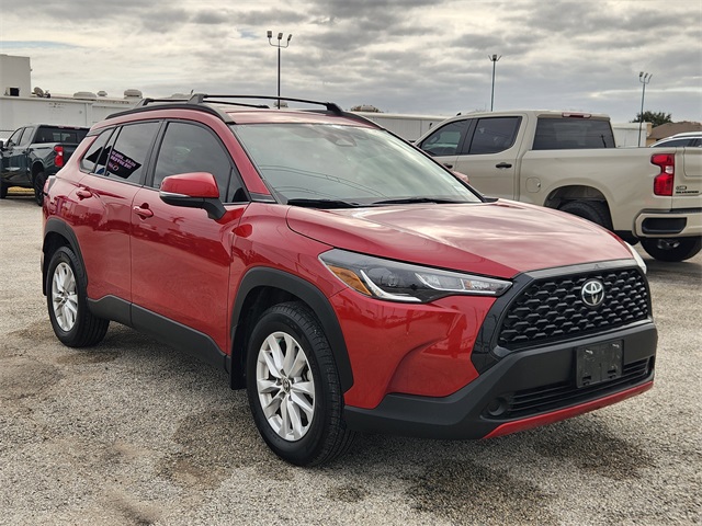 2024 Toyota Corolla Cross LE FWD