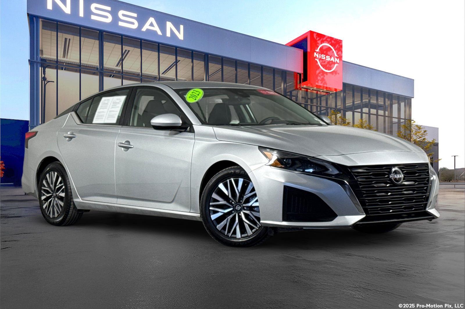 2023 Nissan Altima 2.5 SV FWD