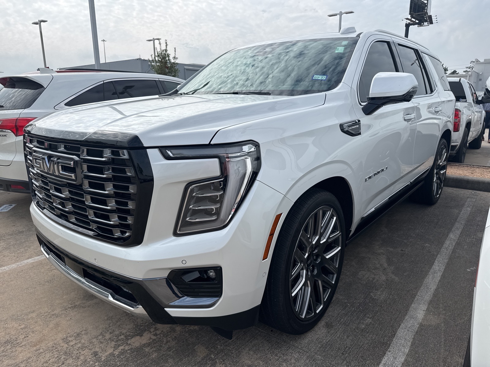 2025 GMC Yukon Denali Ultimate White at Big Star Buick GMC
