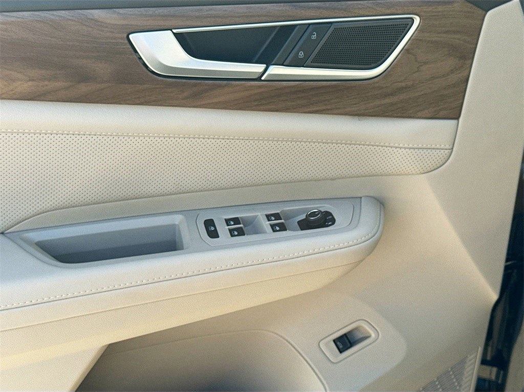 2025 Volkswagen Atlas 2.0T SE w/Technology Gray at DeMontrond Automotive Group