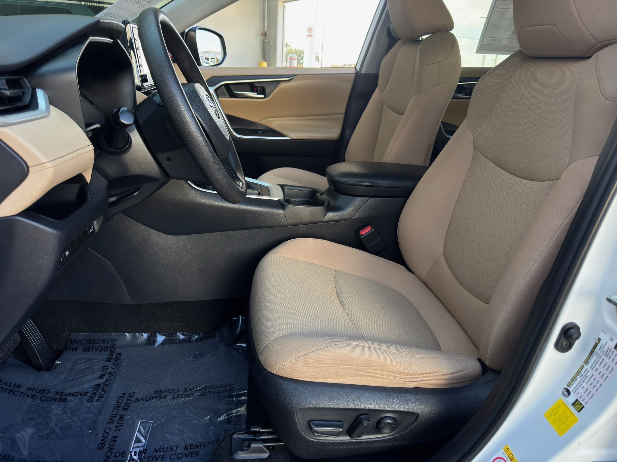 2019 Toyota RAV4 XLE White at Durrett Motor Company