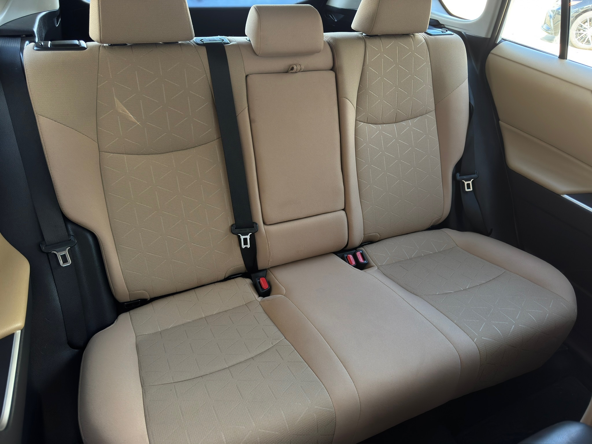 2019 Toyota RAV4 XLE White at Durrett Motor Company