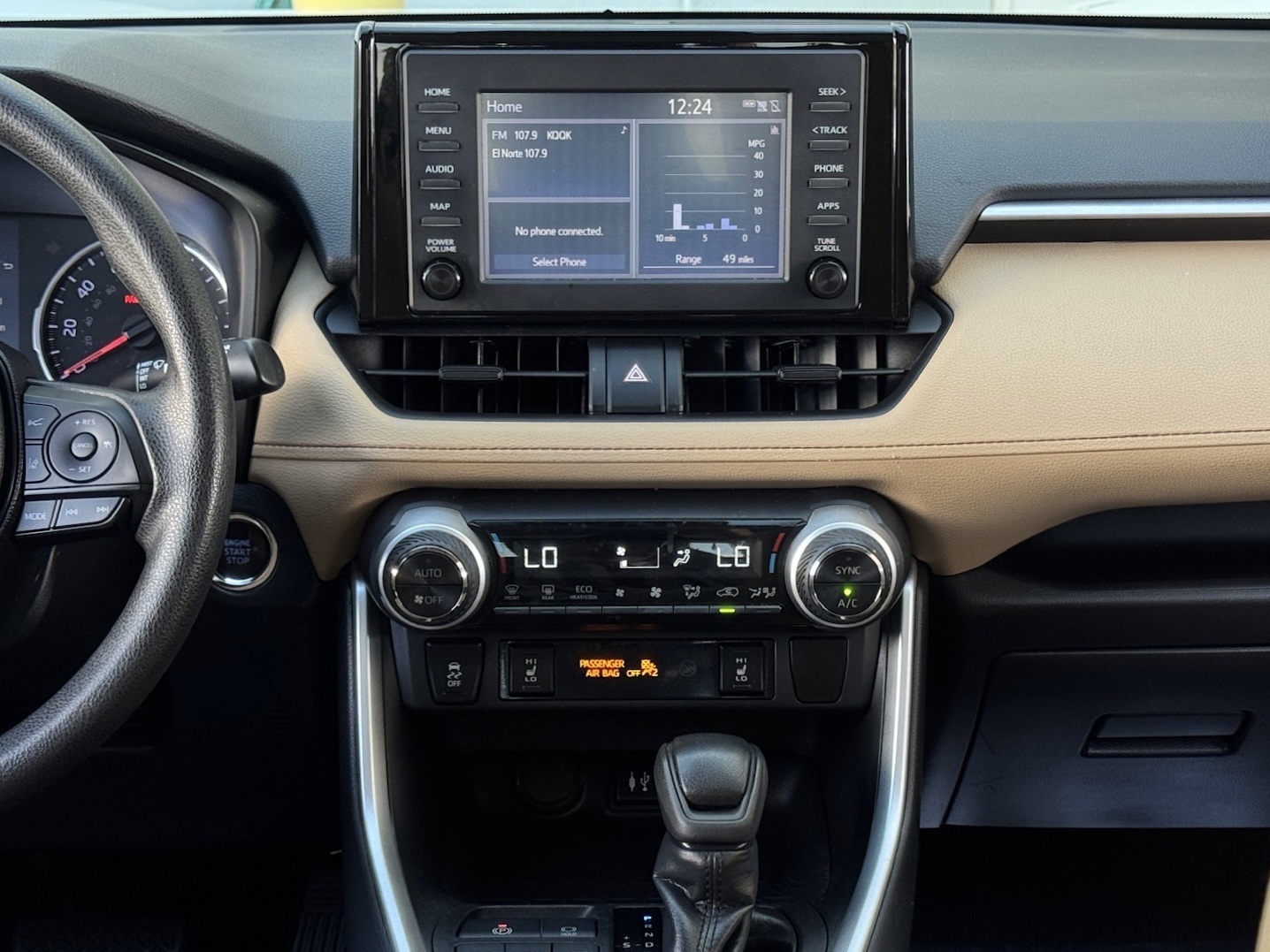 2019 Toyota RAV4 XLE White at Durrett Motor Company