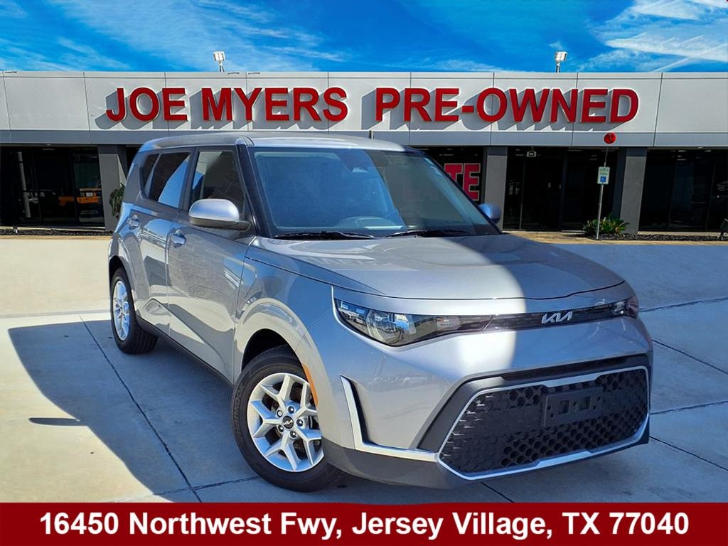 2025 Kia Soul LX - 0