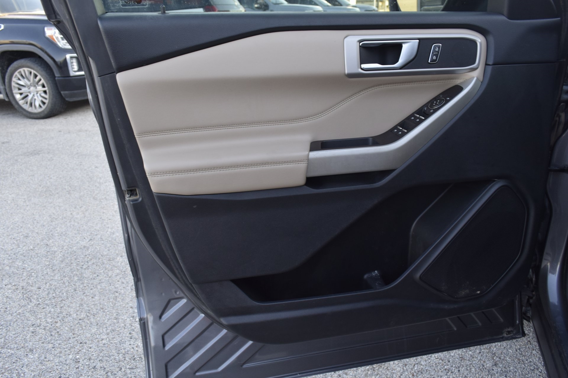 2021 Ford Explorer XLT Gray at Shottenkirk Kia Fort Bend