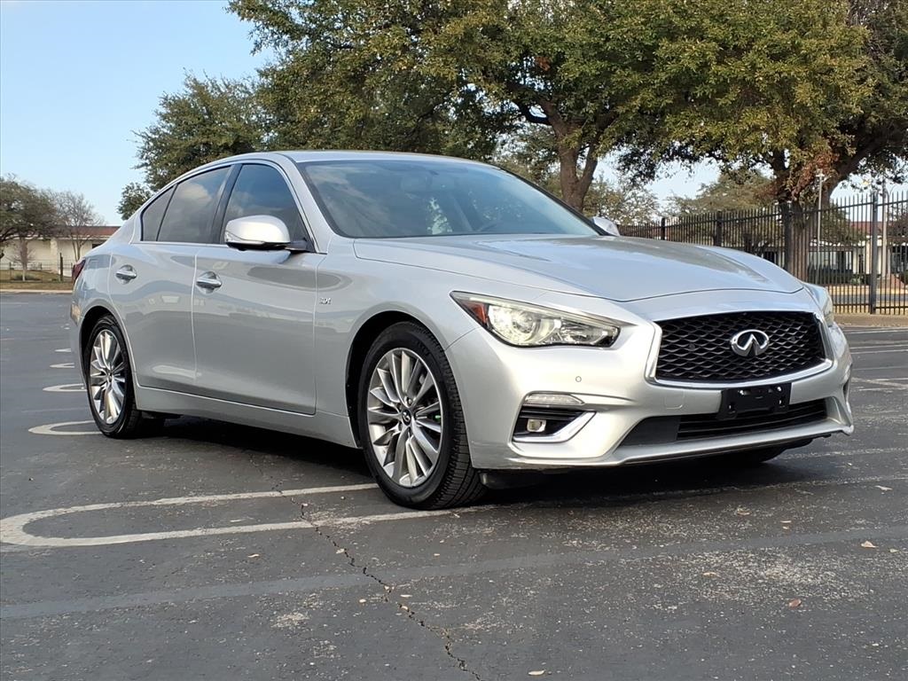 2018 INFINITI Q50 3.0t Luxe RWD