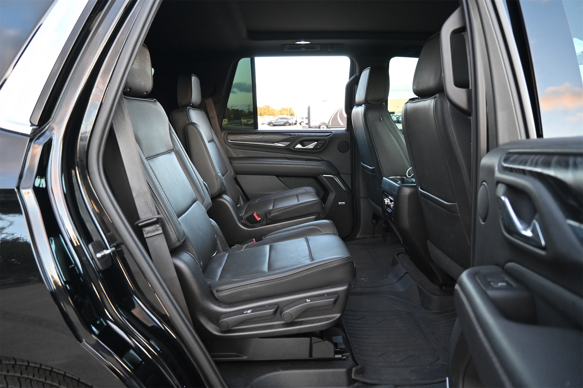 2021 GMC Yukon Denali Black at Tom Peacock Cadillac