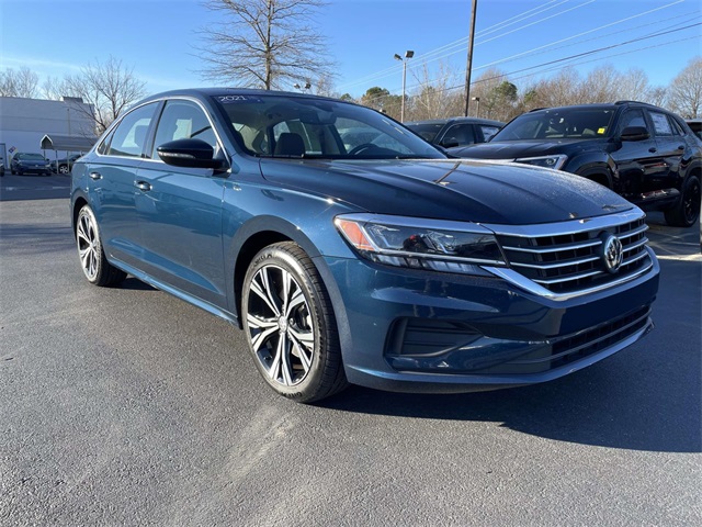 2021 Volkswagen Passat 2.0T SE FWD