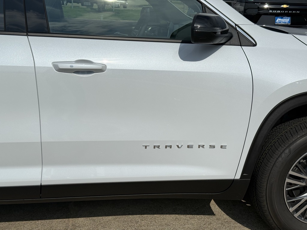 2026 Chevrolet Traverse LT White at Classic Elite Chevrolet Sugar Land