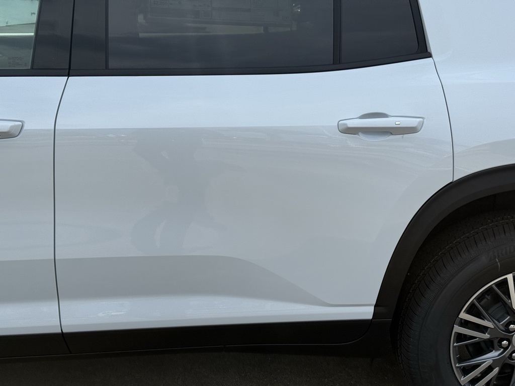 2026 Chevrolet Traverse LT White at Classic Elite Chevrolet Sugar Land