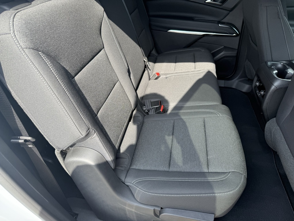 2026 Chevrolet Traverse LT White at Classic Elite Chevrolet Sugar Land