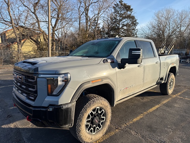2025 GMC Sierra 2500HD AT4X Crew Cab 4WD