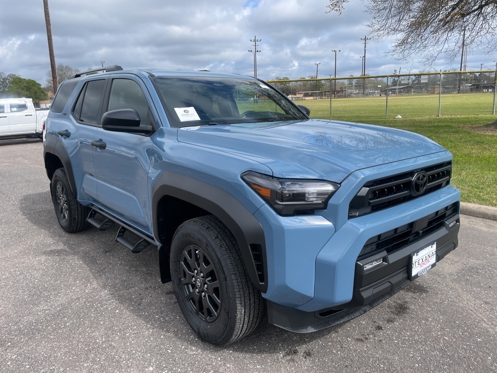 2026 Toyota 4Runner SR5 4WD