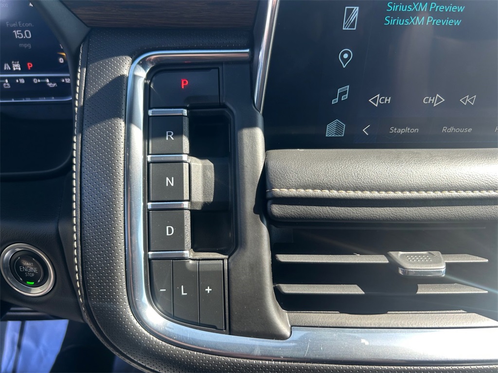 Used Car 2022 Chevrolet Suburban  Premier For Sale Under $40,000 In Floresville, Texas