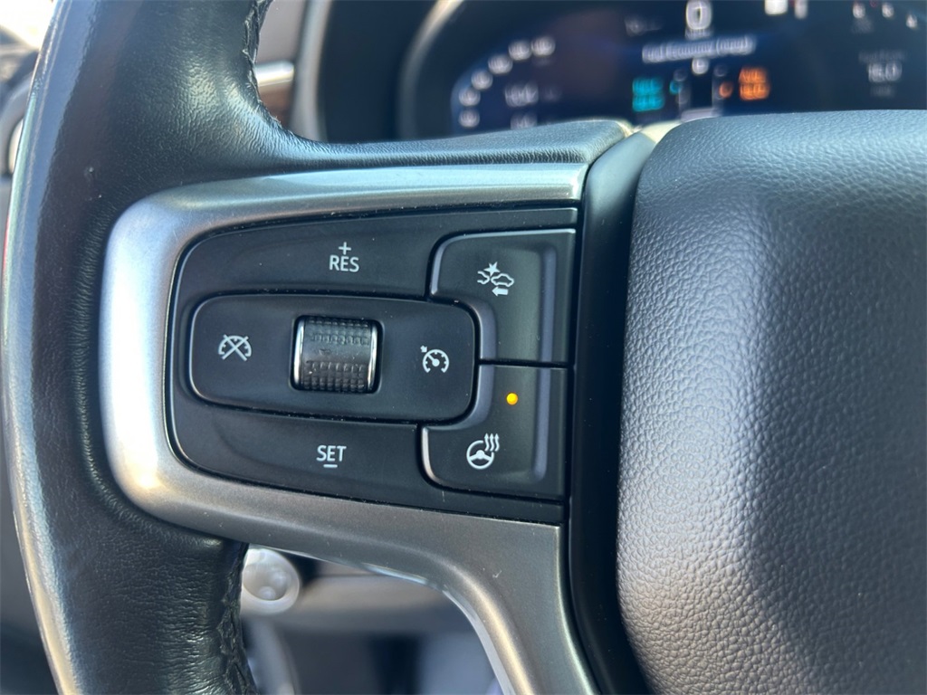 Used Car 2022 Chevrolet Suburban  Premier For Sale Under $40,000 In Floresville, Texas