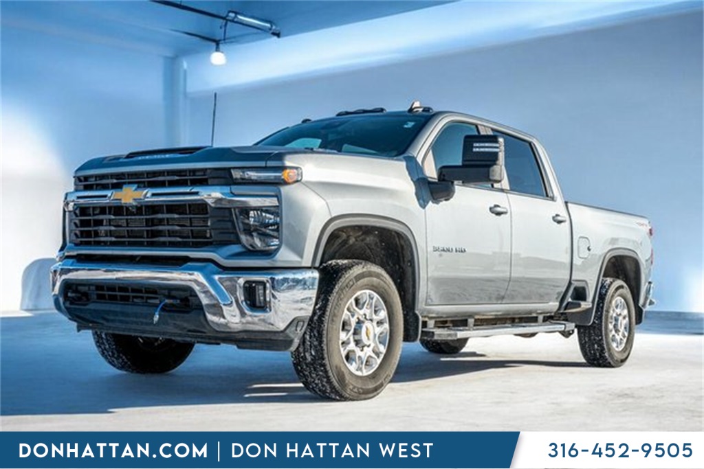 2024 Chevrolet Silverado 3500HD LT Crew Cab 4WD