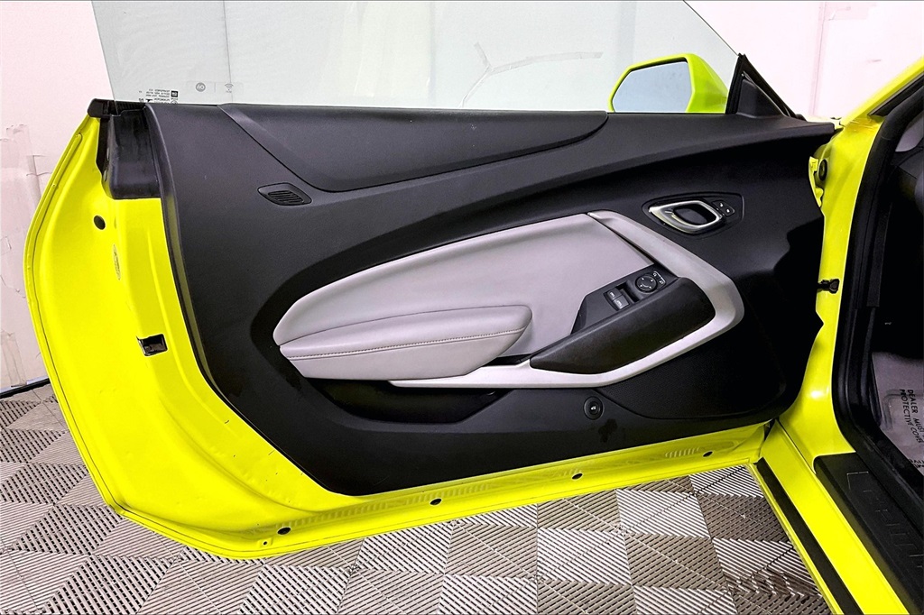 Used 2021 Chevrolet Camaro For Sale in OLIVE BRANCH, MS
