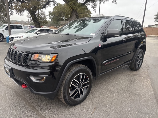 Used Car 2020 Jeep Grand Cherokee  Trailhawk For Sale Under $15,000 In San Antonio, Texas