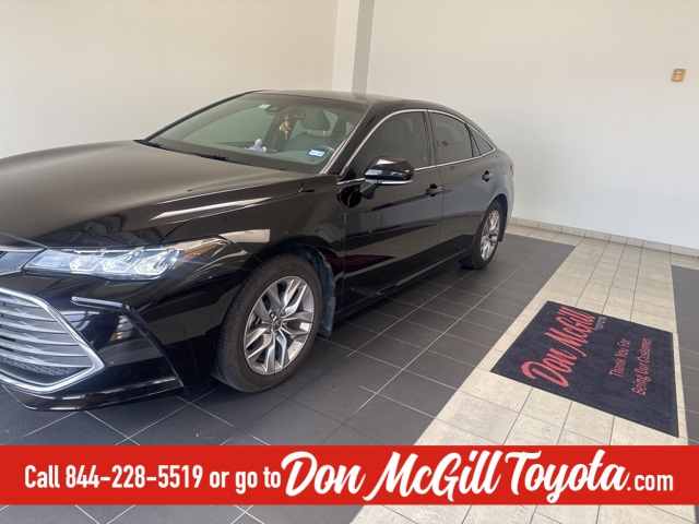 2021 Toyota Avalon XLE Brown at Ultimate Motorsports