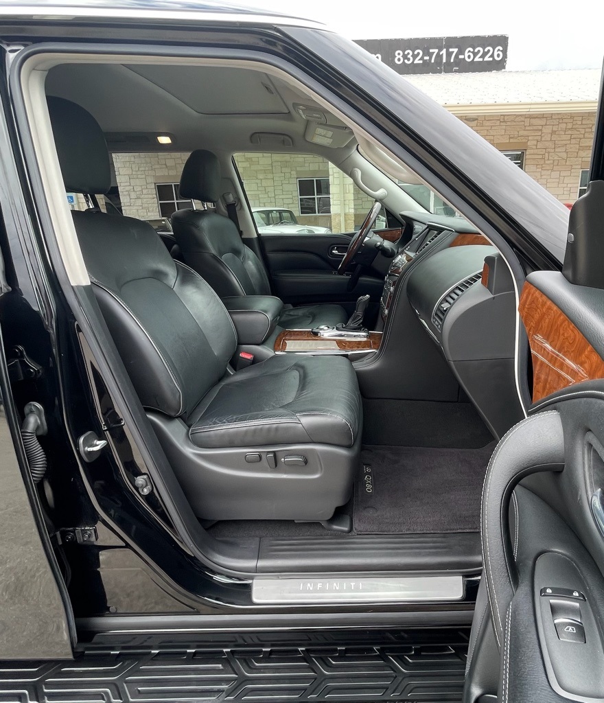 2019 INFINITI QX80 LUXE Black at Emmons Autoplex