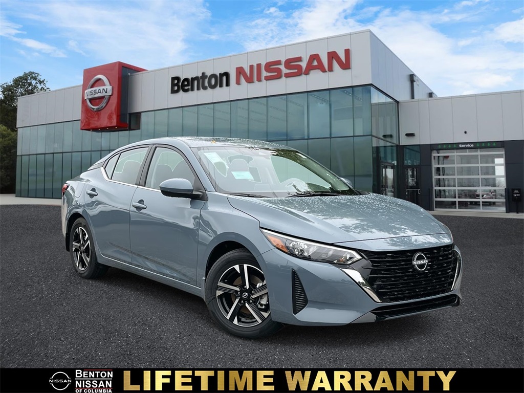 2025 Nissan Sentra SV FWD