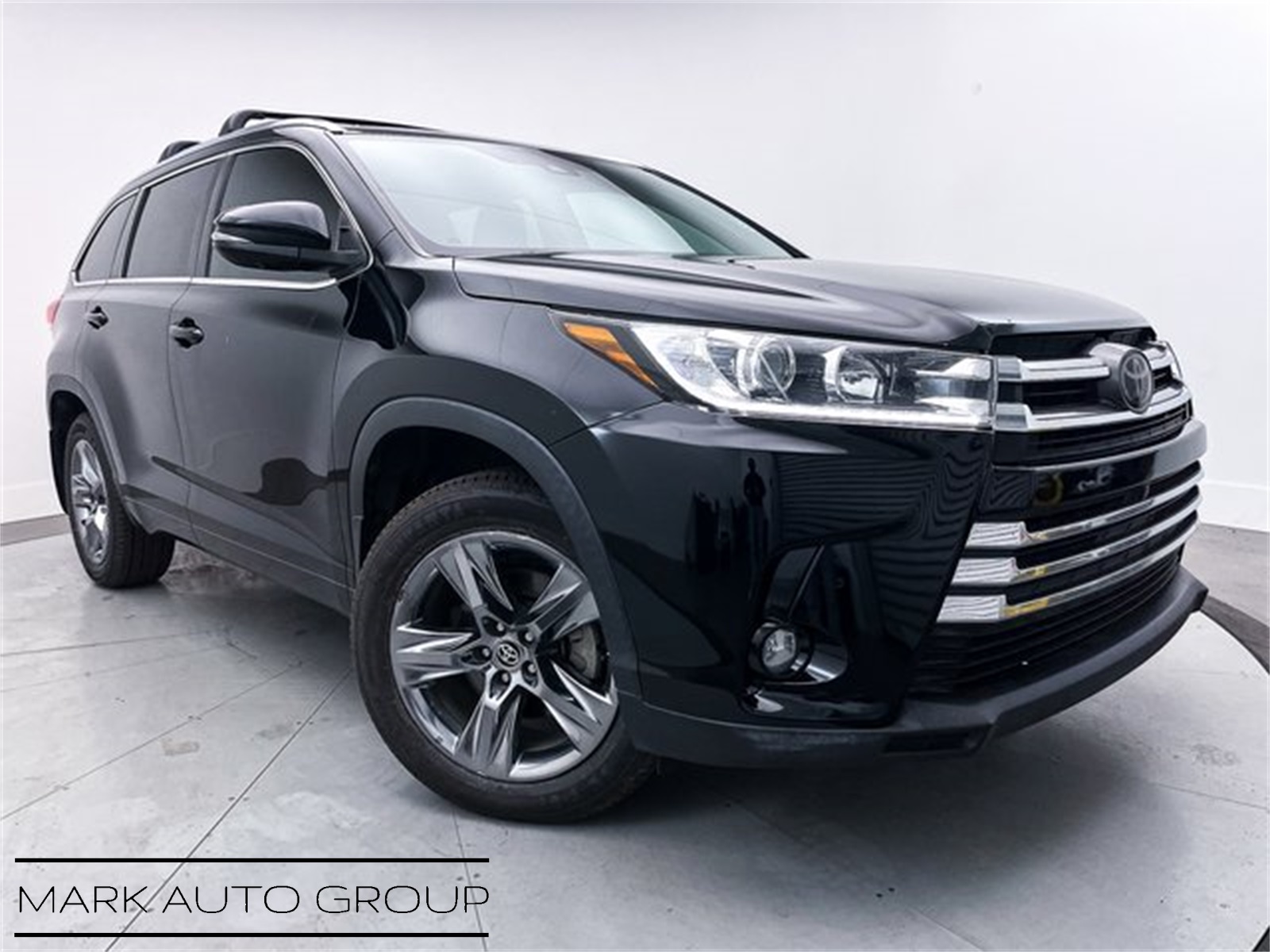 2019 Toyota Highlander Limited Platinum