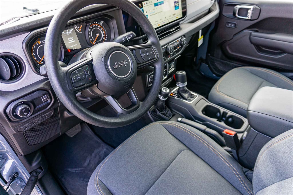 New Car 2025 Jeep Gladiator  Sport For Sale Under $40,000 In San Marcos, Texas