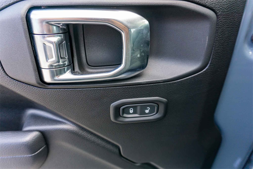 New Car 2025 Jeep Gladiator  Sport For Sale Under $40,000 In San Marcos, Texas