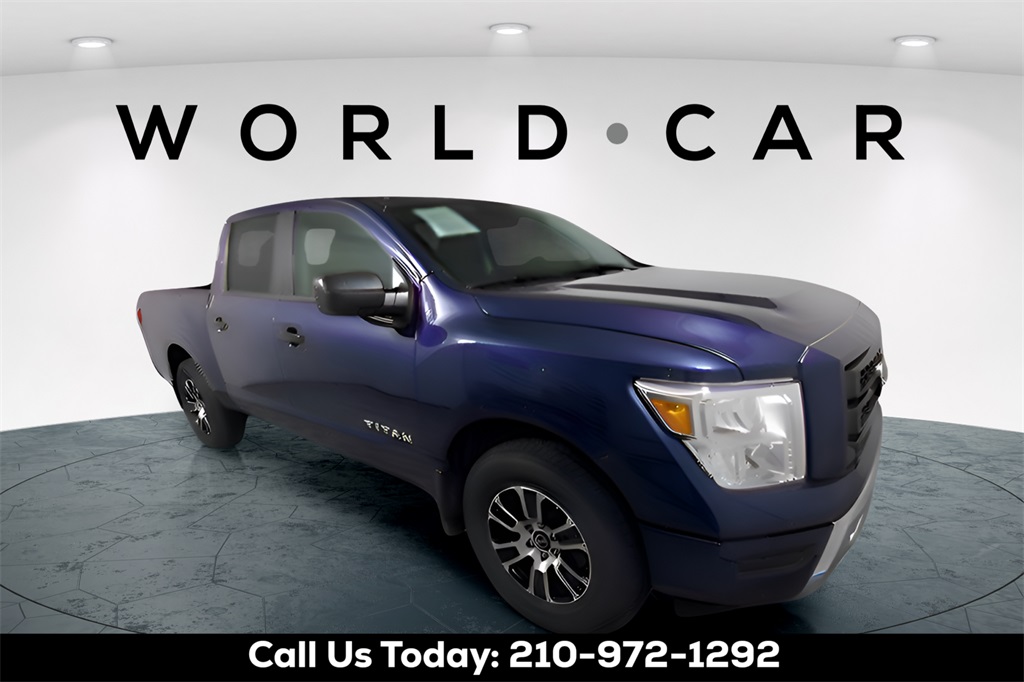 2024 Nissan Titan SV Crew Cab RWD