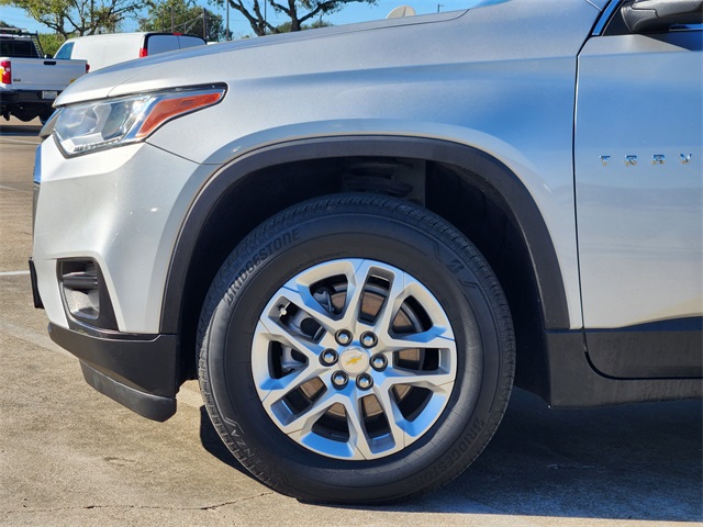 2021 Chevrolet Traverse LS Silver at Cook Ford