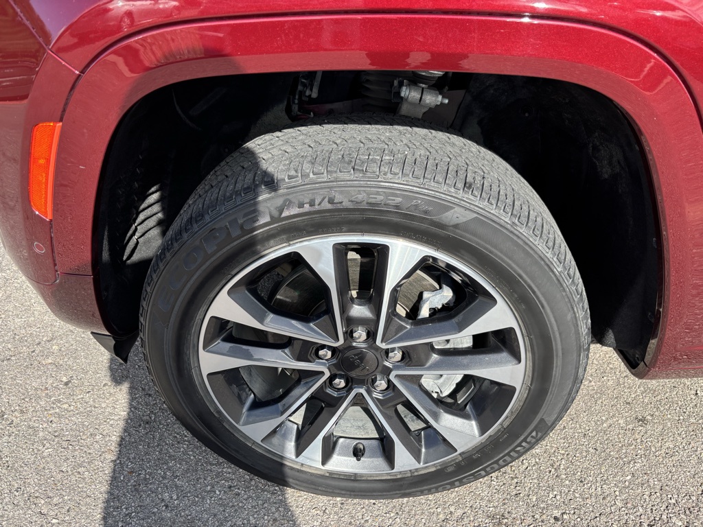 Used Car 2023 Jeep Grand Cherokee L  Overland For Sale Under $35,000 In Austin, Texas