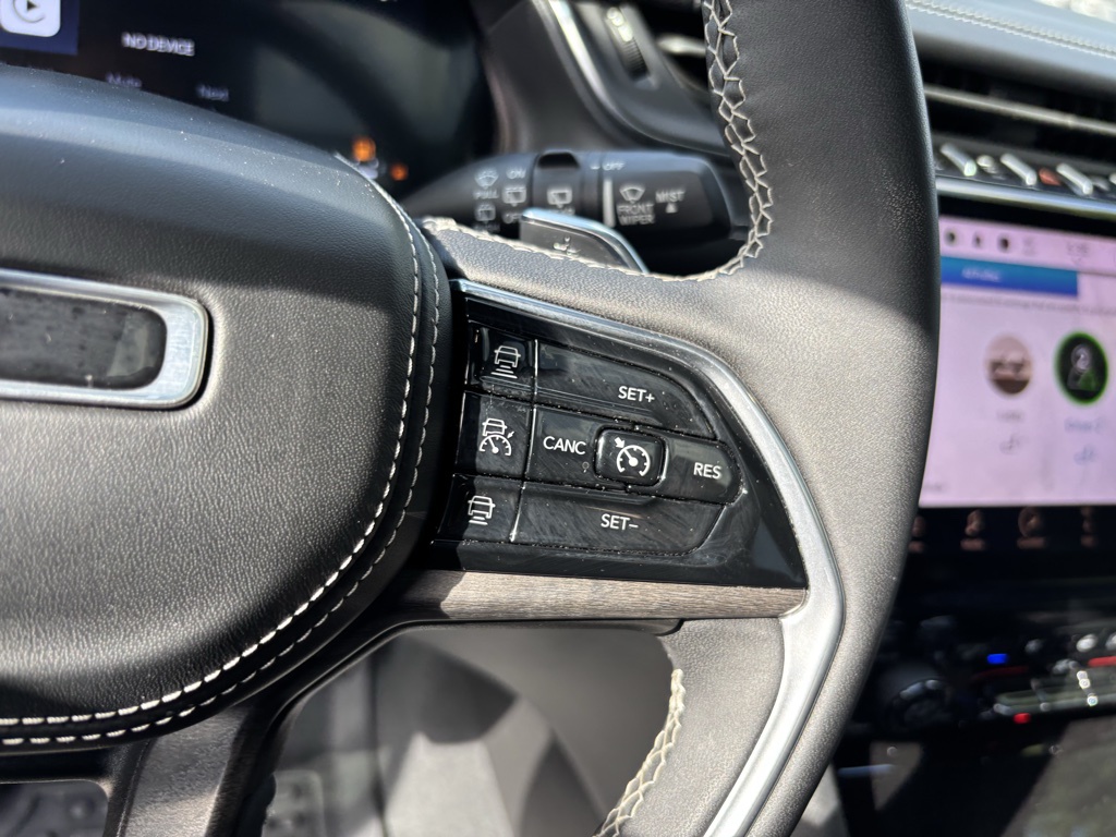 Used Car 2023 Jeep Grand Cherokee L  Overland For Sale Under $35,000 In Austin, Texas