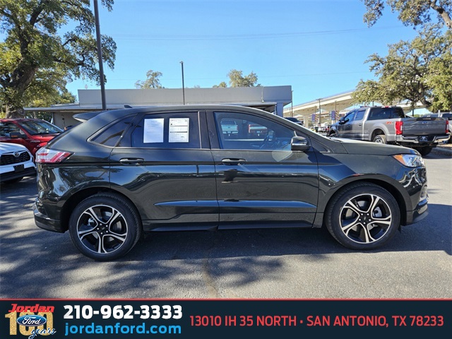 Used Car 2022 Ford Edge  St For Sale Under $30,000 In San Antonio, Texas