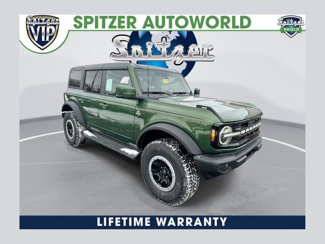 2025 Ford Bronco Outer Banks 4-Door 4WD