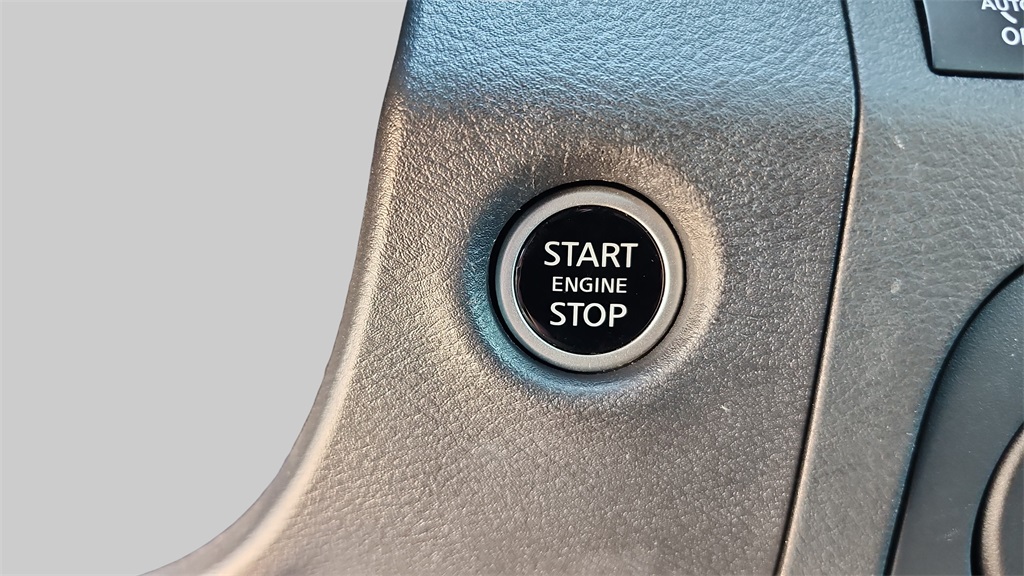 2025 Nissan Frontier