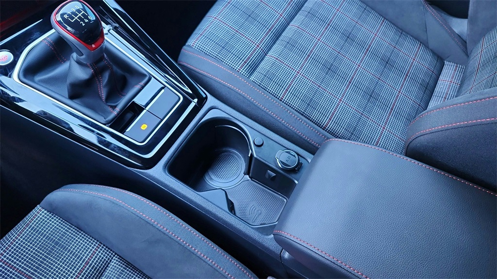 2024 Volkswagen Golf GTI