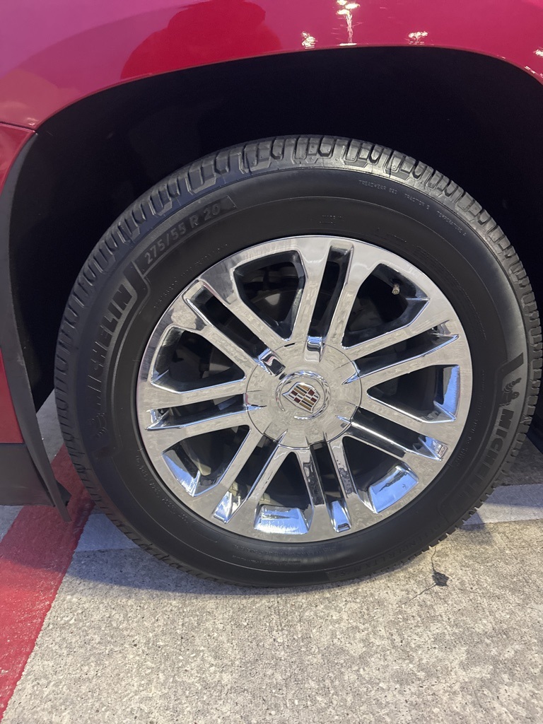 2015 Cadillac Escalade Base Red at Ultimate Motorsports