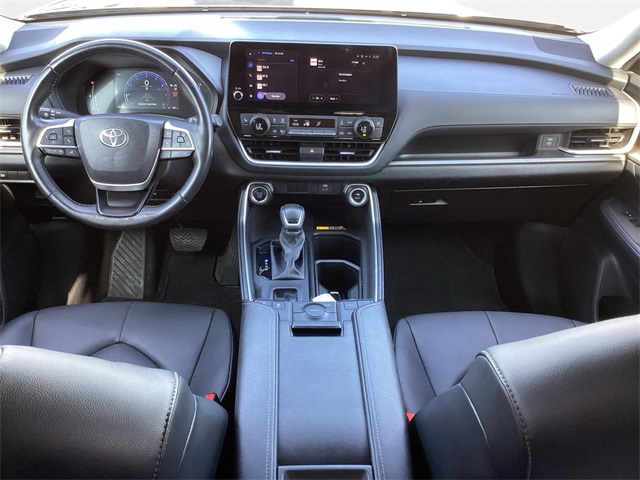 Used Car 2024 Toyota Grand Highlander  Xle For Sale Under $40,000 In San Antonio, Texas