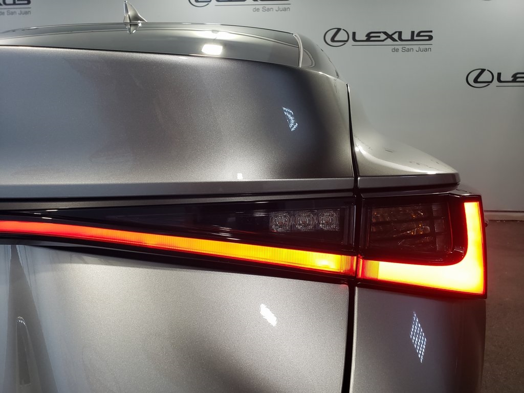 Thumbnail: 2025 Lexus IS - 10