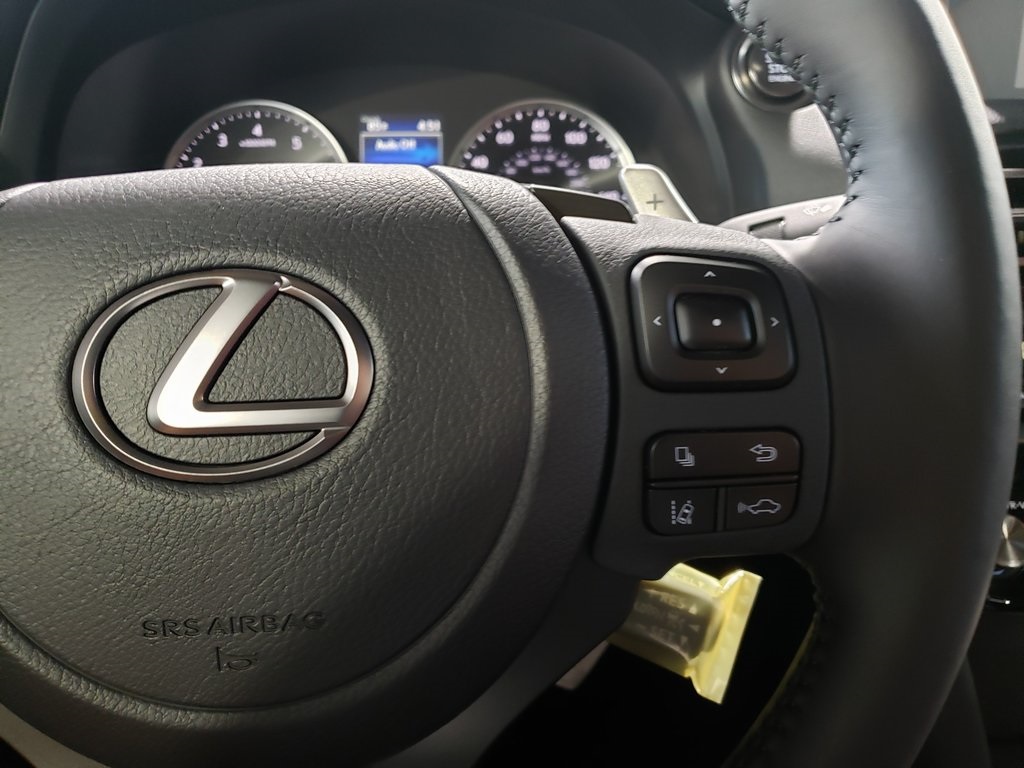 Thumbnail: 2025 Lexus IS - 17