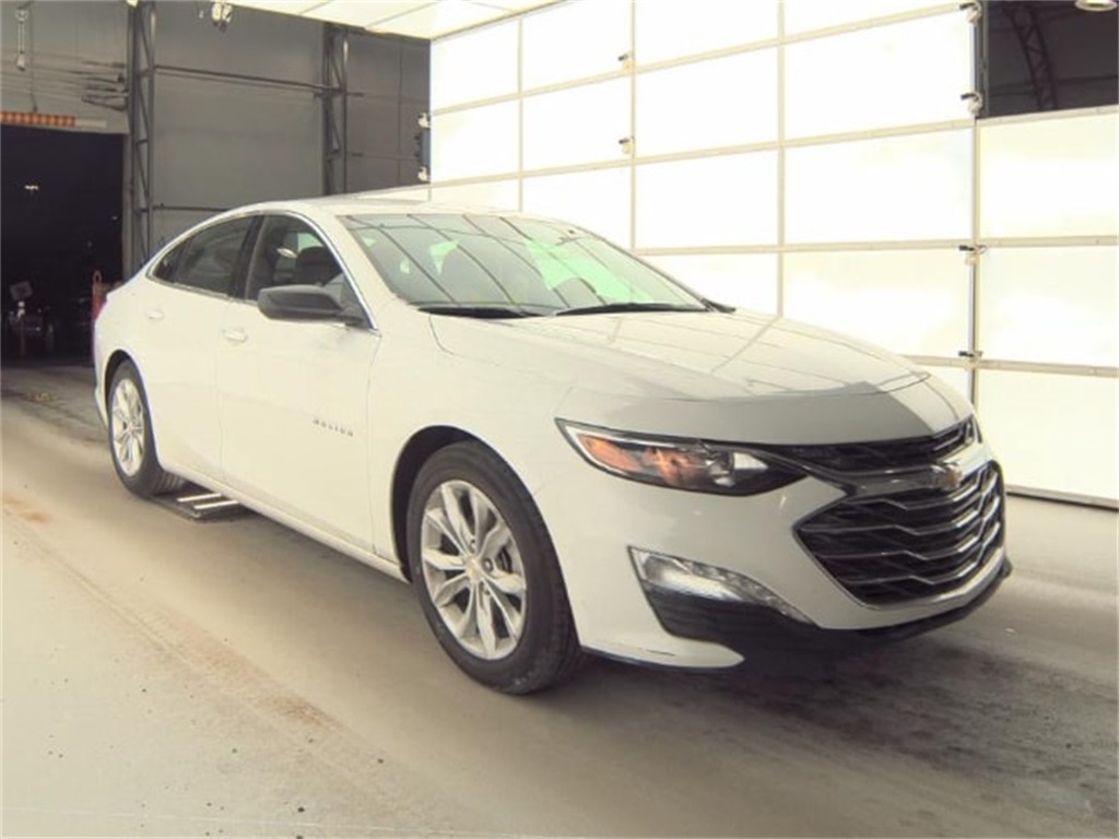 2024 Chevrolet Malibu LT with 1LT FWD