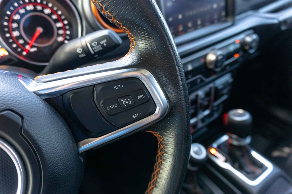 Used Car 2022 Jeep Gladiator  Mojave For Sale Under $40,000 In San Marcos, Texas