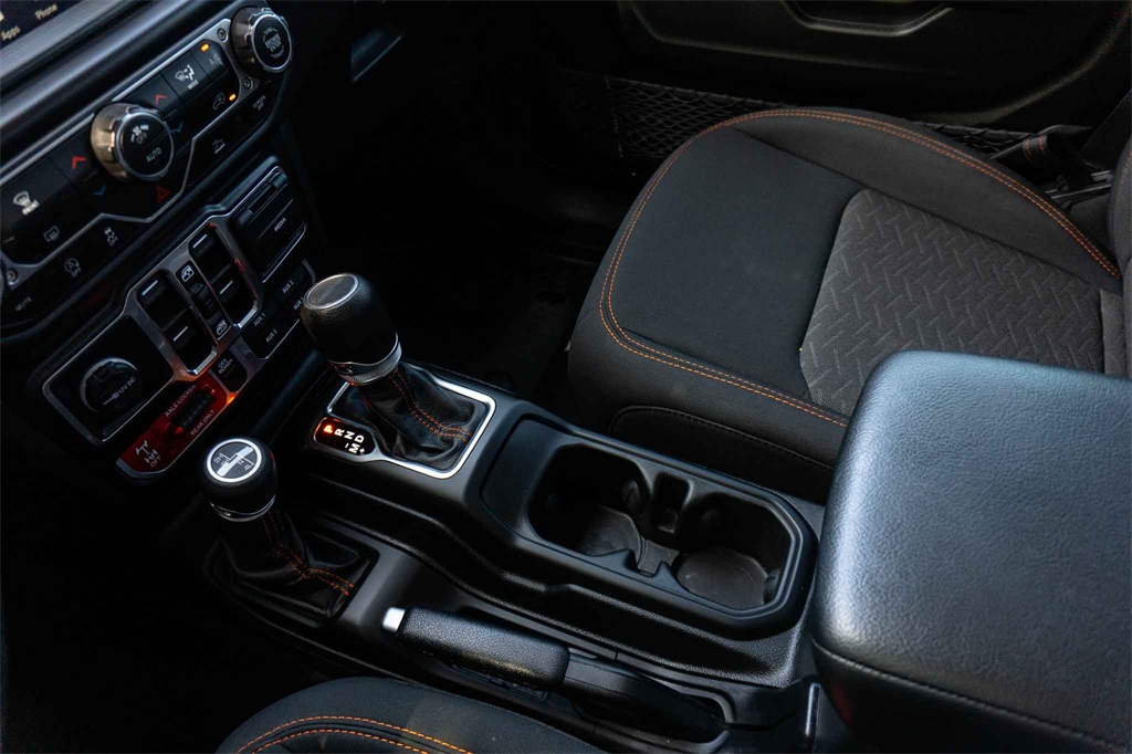 Used Car 2022 Jeep Gladiator  Mojave For Sale Under $40,000 In San Marcos, Texas