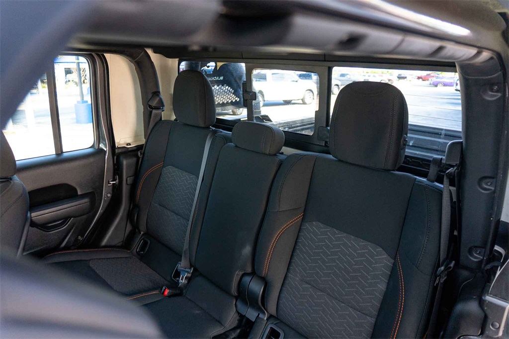 Used Car 2022 Jeep Gladiator  Mojave For Sale Under $40,000 In San Marcos, Texas