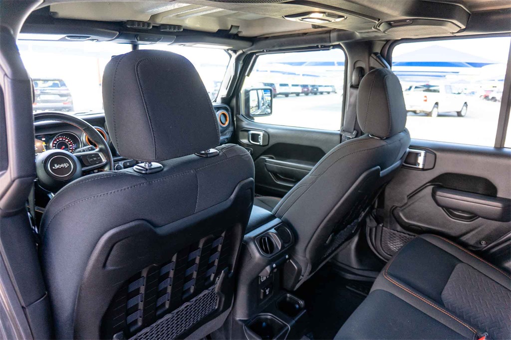 Used Car 2022 Jeep Gladiator  Mojave For Sale Under $40,000 In San Marcos, Texas